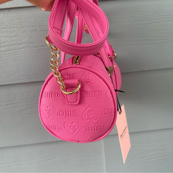 Juicy Couture Juicy Pink
Best sellers barrel
New with tags
Straps adjustable - Picture 5 of 9